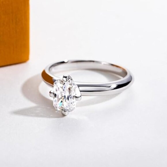 1.0cttw Radiant Cut Moissanite D Color VVS1 Clarity Silver Wedding Ring - Picture 4 of 6